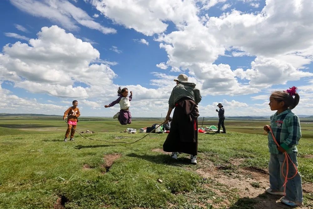 《翱翔的童年》姚茜