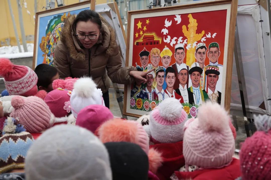 《民族团结教育从娃娃抓起》张利军