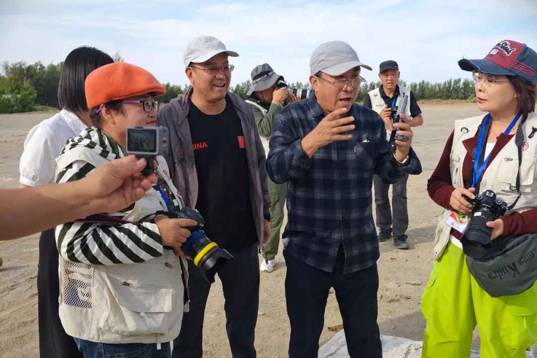 “师徒结对子”创作辅导